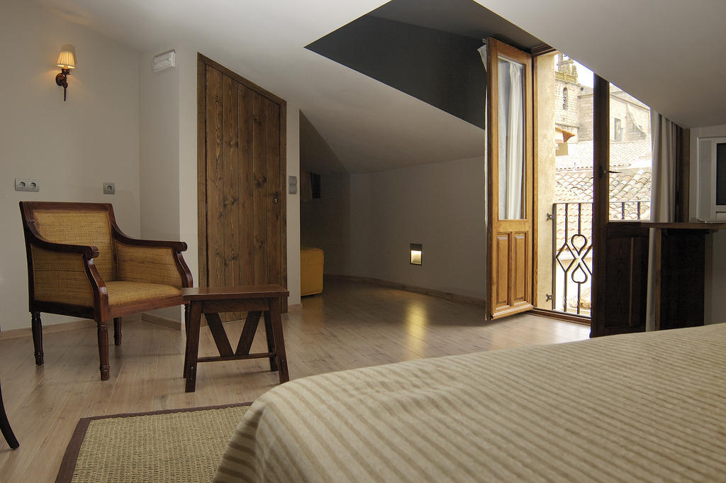 Casa Rural La Botica โอโรเปซา ห้อง รูปภาพ