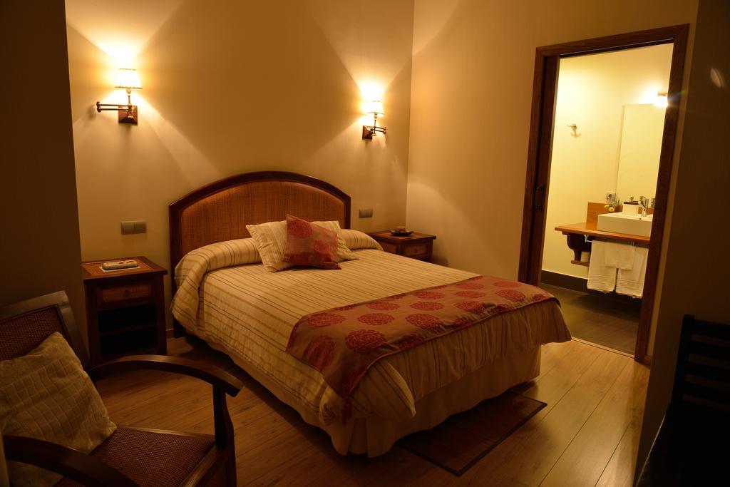 Casa Rural La Botica โอโรเปซา ห้อง รูปภาพ